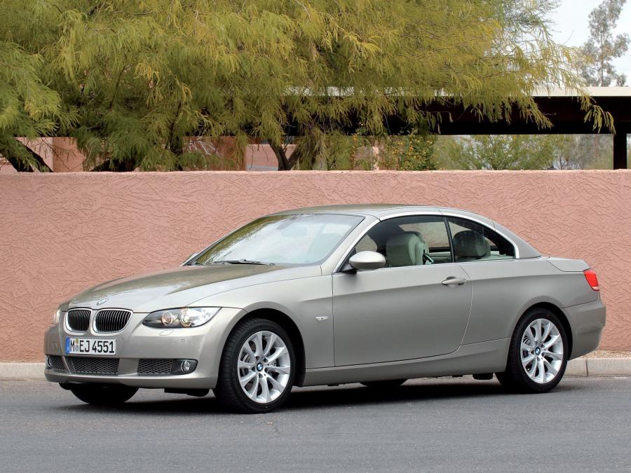 BMW 335i Convertible 2007 года  (фото 8 из 91)